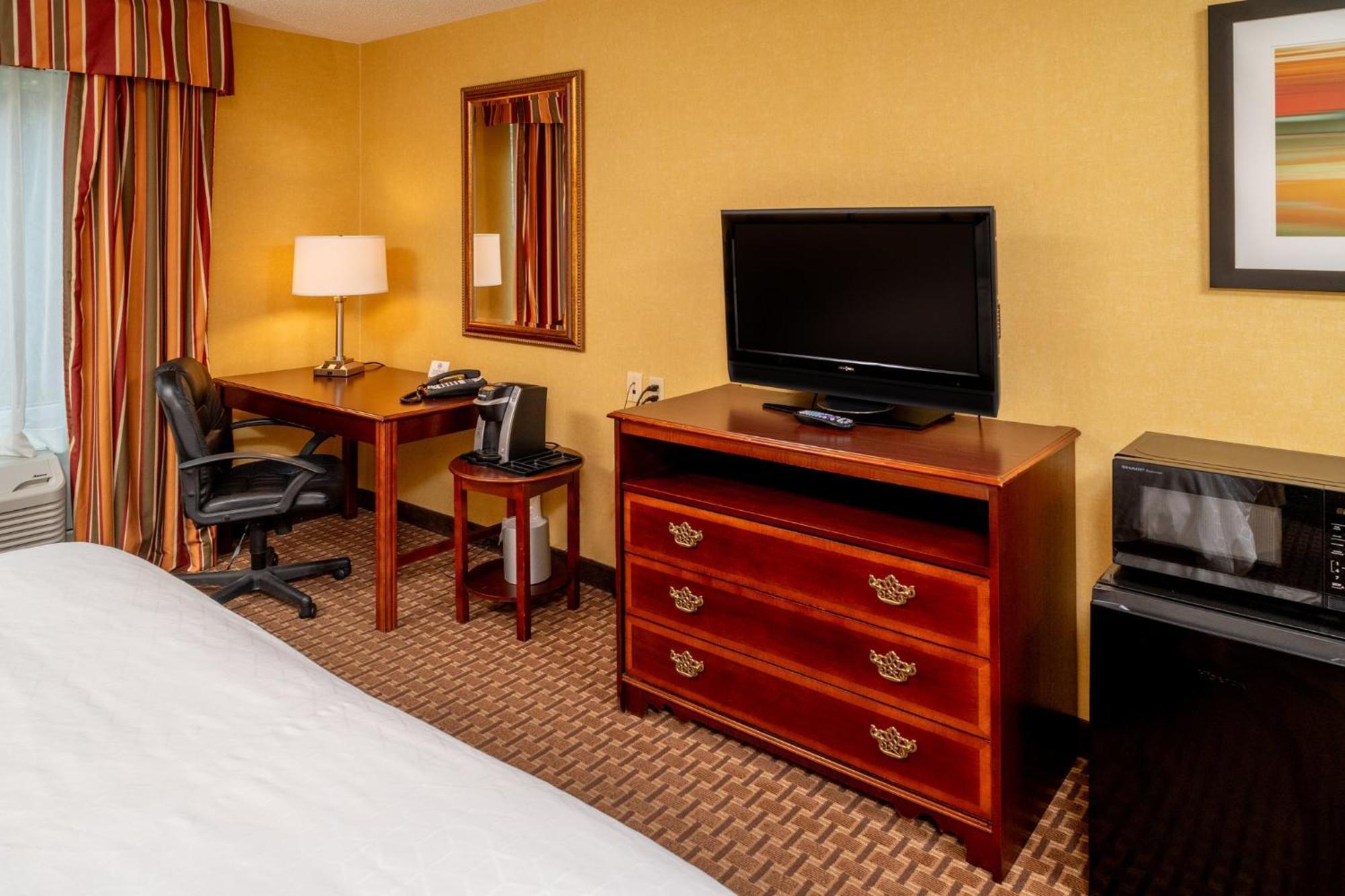 Holiday Inn Express And Suites Hazard By Ihg Eksteriør bilde