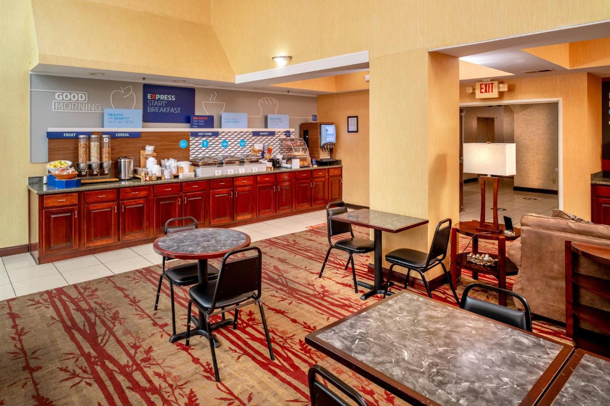Holiday Inn Express And Suites Hazard By Ihg Eksteriør bilde