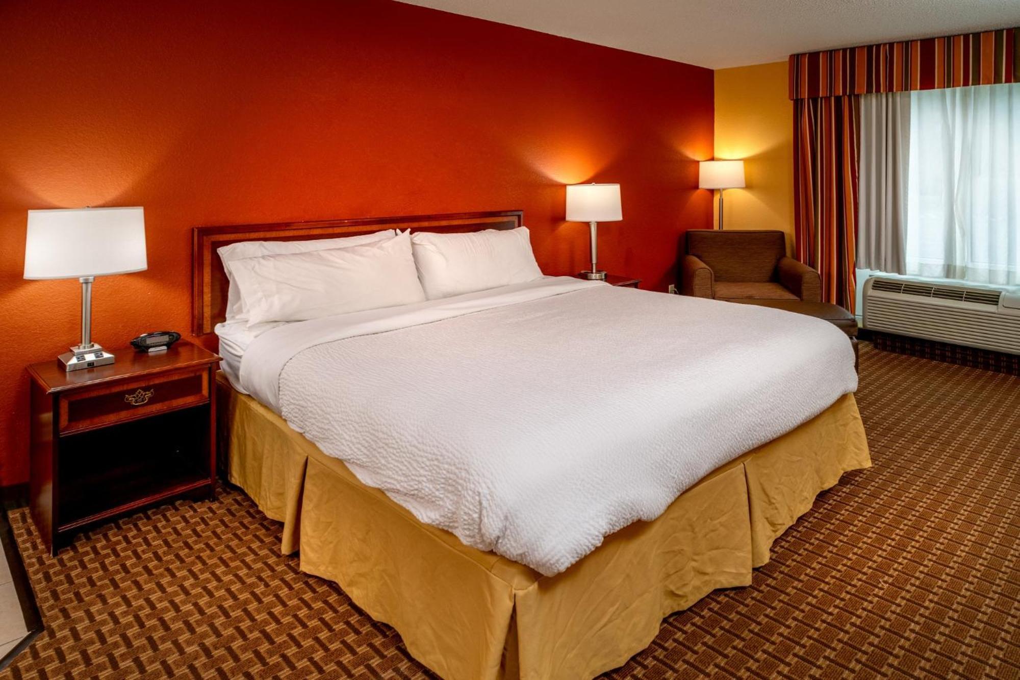 Holiday Inn Express And Suites Hazard By Ihg Eksteriør bilde