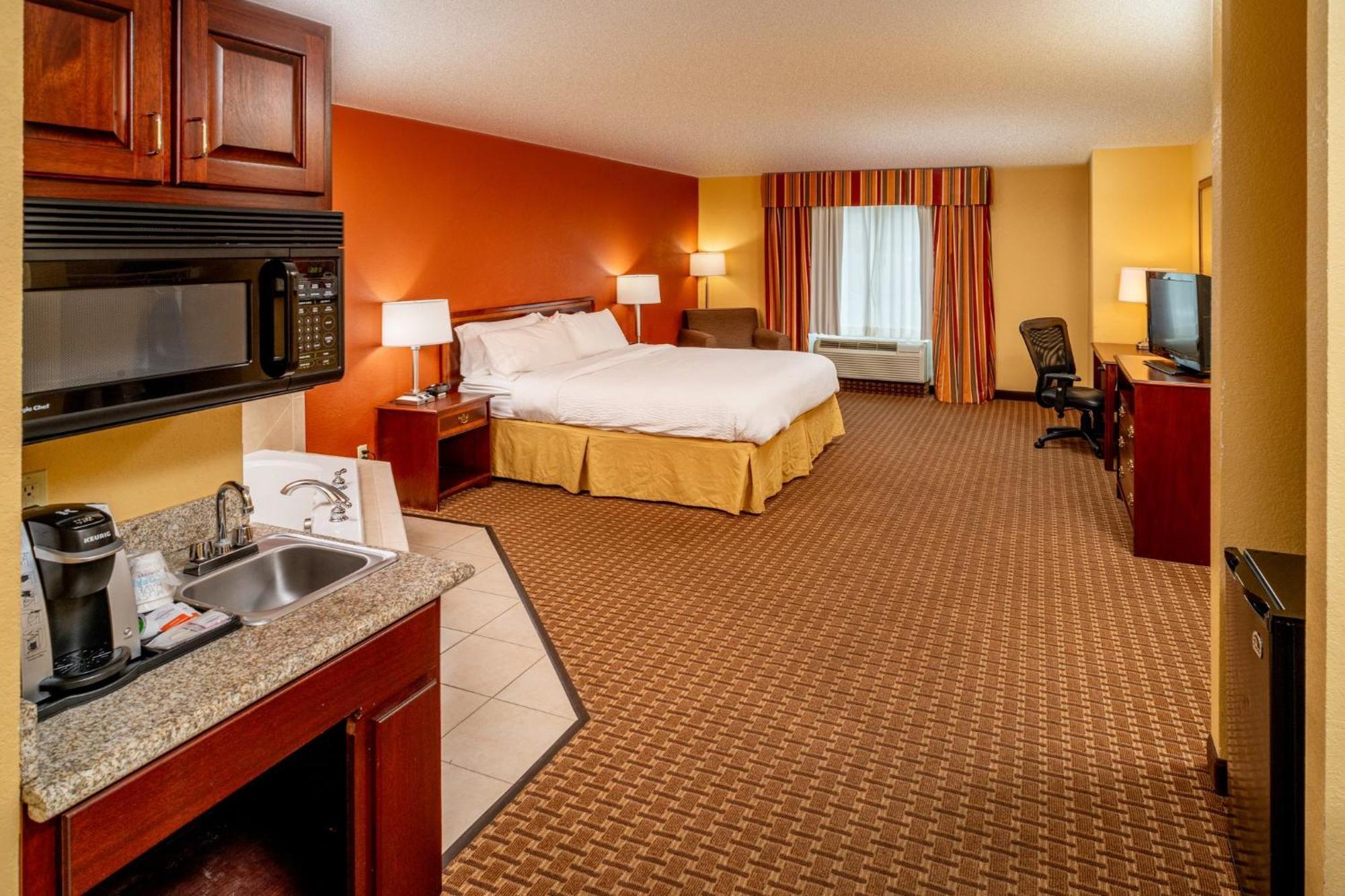 Holiday Inn Express And Suites Hazard By Ihg Eksteriør bilde