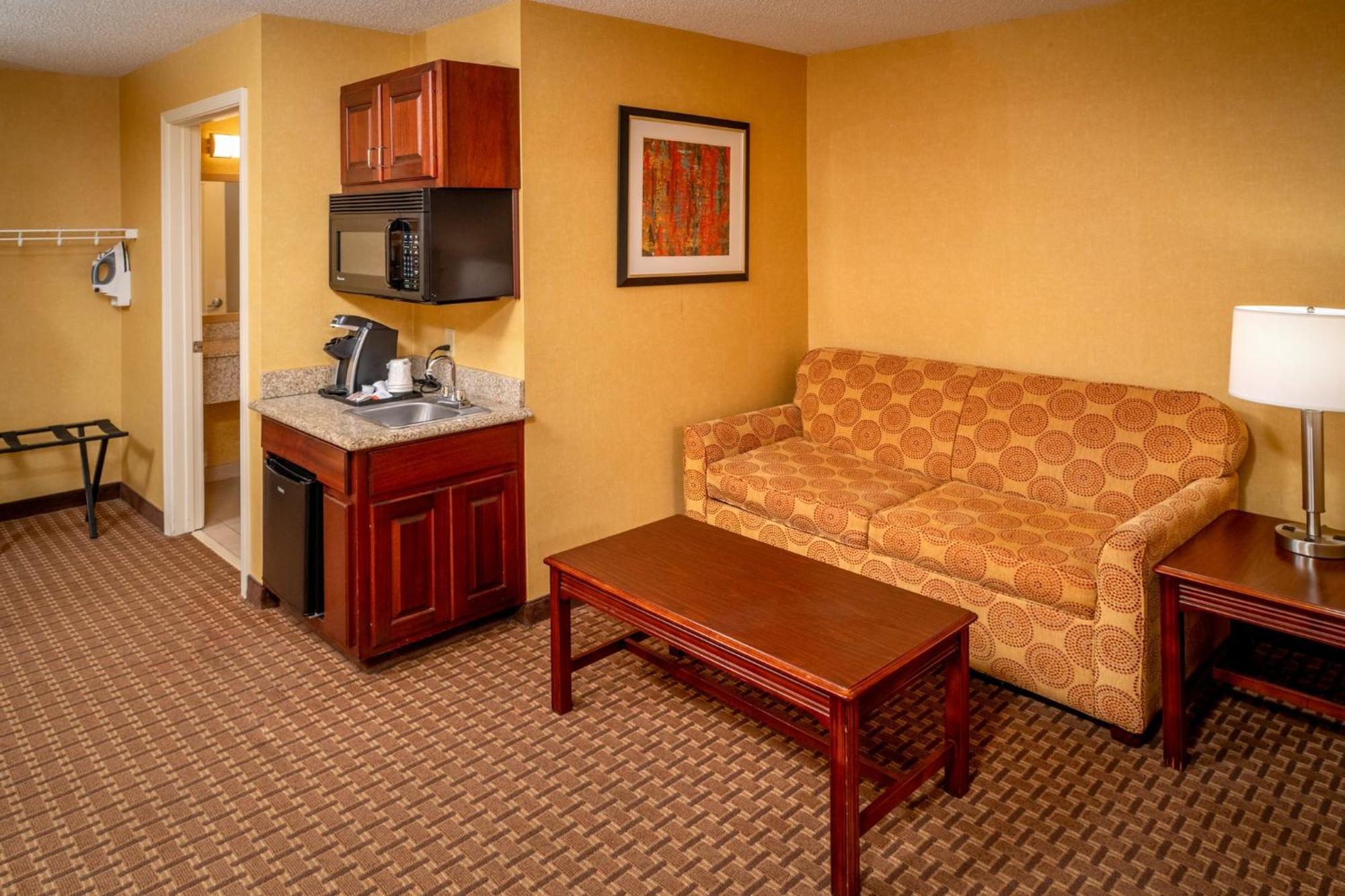 Holiday Inn Express And Suites Hazard By Ihg Eksteriør bilde
